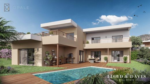 Luxury home in Le Lavandou, Var