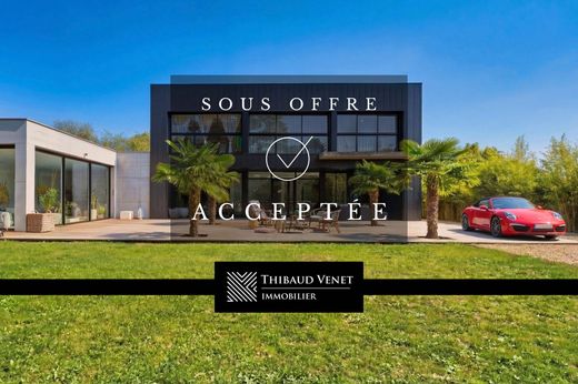 Luxury home in Mâcon, Saône-et-Loire