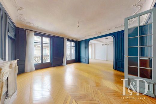 아파트 / Provence-Opéra – Grands Boulevards, Paris