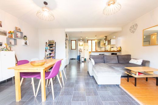 호화 저택 / Choisy-le-Roi, Val-de-Marne