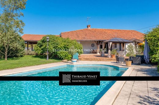 Luxury home in Meillonnas, Ain