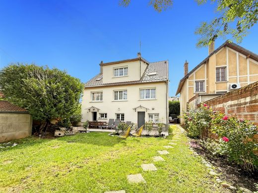 Casa de luxo - Champigny-sur-Marne, Val-de-Marne