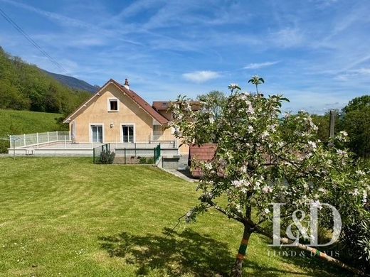 Maison de luxe à Chambéry, Savoie