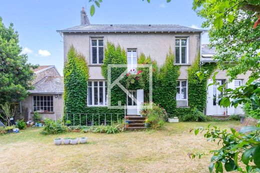 Элитный дом, Mortagne-sur-Sèvre, Vendée