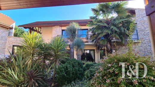 Casa de lujo en Verrières-le-Buisson, Essonne