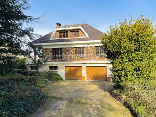 Casa de lujo en La Norville, Essonne