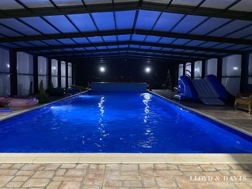 Casa de lujo en Thérines, Oise