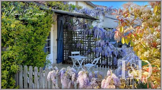 Πολυτελή κατοικία σε Marans, Charente-Maritime