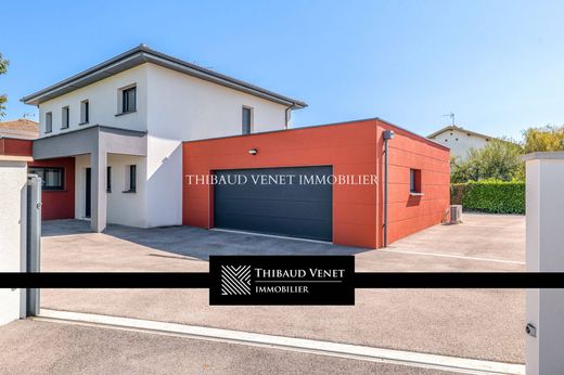 Элитный дом, Bourg-en-Bresse, Ain