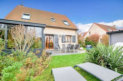 Luxury home in Herblay, Val d'Oise