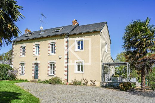 Luxury home in Château-Gontier, Mayenne