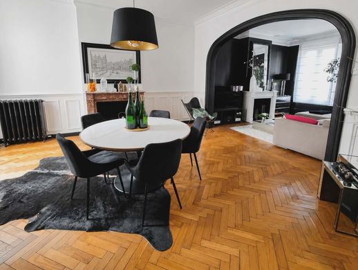 Luxury home in Arras, Pas-de-Calais
