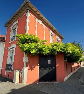 Casa de lujo en Ivry sobre Sena, Valle de Marne
