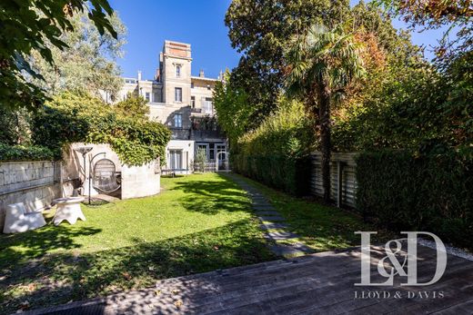 Bordeaux, Girondeのアパートメント