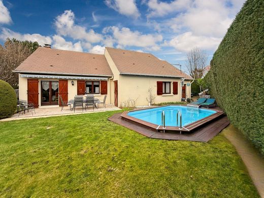 Luxus-Haus in Collégien, Seine-et-Marne