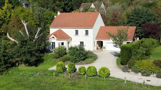 Luxe woning in Jouars-Pontchartrain, Yvelines