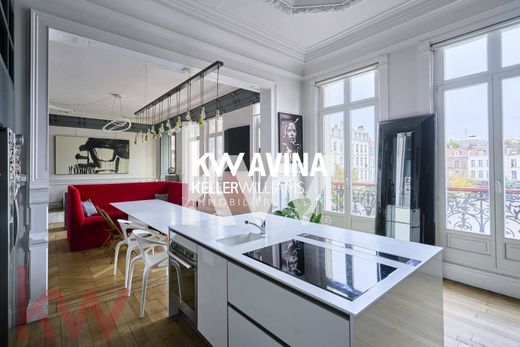 Apartment / Etagenwohnung in Lille, Nord