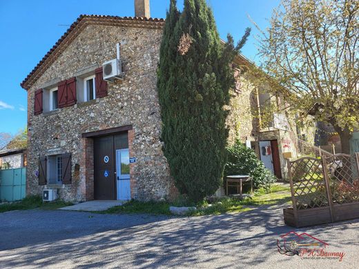 Edificio en Massillargues-Attuech, Gard