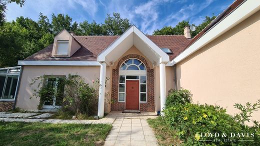 Luxury home in Forges-les-Bains, Essonne