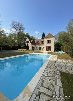 Luxus-Haus in Lamorlaye, Oise