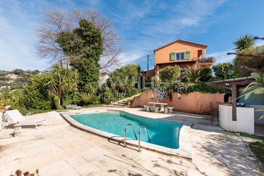Luxus-Haus in Pégomas, Alpes-Maritimes