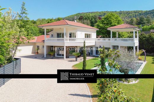 Πολυτελή κατοικία σε Ceyzériat, Ain