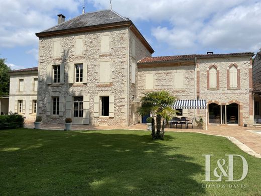 豪宅  Agen, Lot-et-Garonne