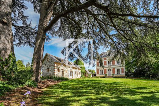 Luxury home in Grez-Neuville, Maine-et-Loire