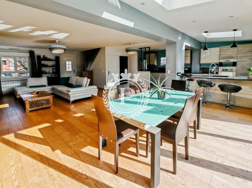 Luxury home in Gournay-sur-Marne, Seine-Saint-Denis