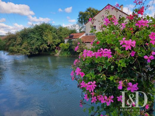 Luxury home in Pouilly-sur-Vingeanne, Cote d'Or