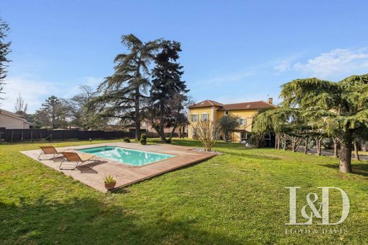 Πολυτελή κατοικία σε Reventin-Vaugris, Isère