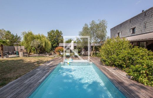 Luxury home in Bouchemaine, Maine-et-Loire