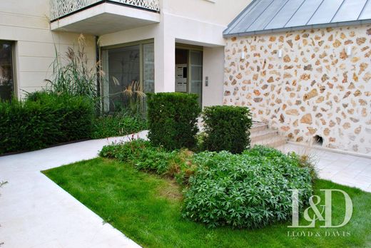 Apartment / Etagenwohnung in Gif-sur-Yvette, Essonne