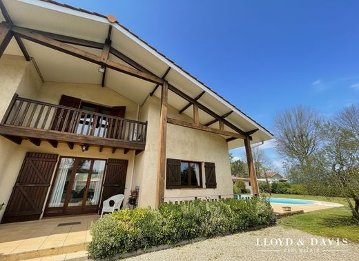 Luxury home in Lège-Cap-Ferret, Gironde
