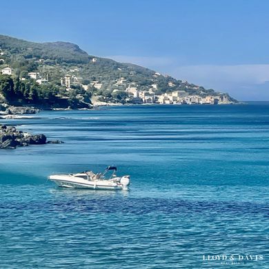 Apartment / Etagenwohnung in Brando, Haute-Corse