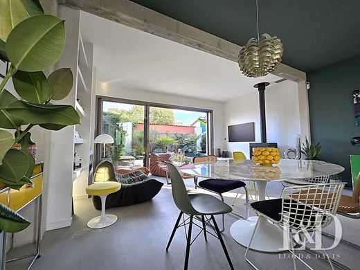 منزل ﻓﻲ Le Bouscat, Gironde