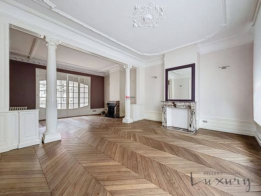 Элитный дом, Дюнкерк, North