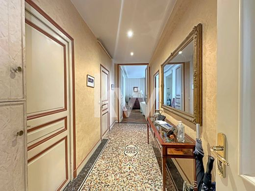 ‏בתי יוקרה ב  אורליאן, Loiret