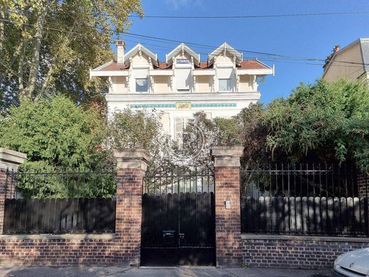 Luksusowy dom w L'Île-Saint-Denis, Seine-Saint-Denis