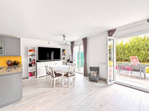 Luxury home in L'Haÿ-les-Roses, Val-de-Marne