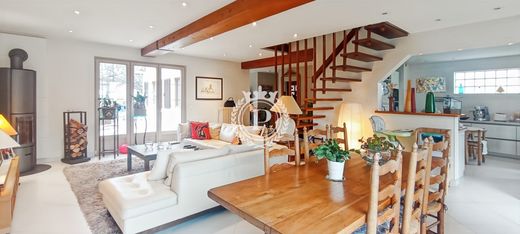 Maison de luxe à Pontoise, Val-d'Oise