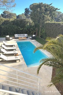 Casa di lusso a Saint-Raphaël, Var