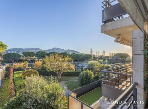 Apartment in Marseille, Bouches-du-Rhône