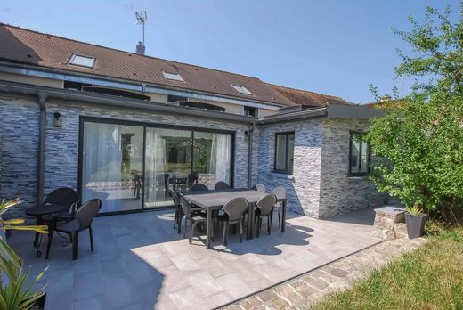 ‏בתי יוקרה ב  Boissy-sous-Saint-Yon, Essonne