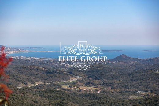 Luksusowy dom w Les Adrets-de-l'Estérel, Var