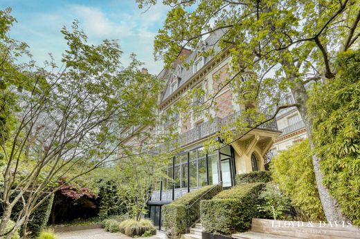 Luxury home in La Muette, Auteuil, Porte Dauphine, Paris