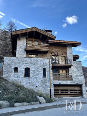 Apartment in Val d'Isère, Savoy