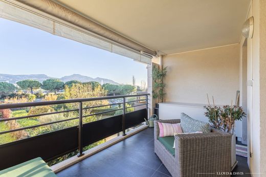 Apartment in Marseille, Bouches-du-Rhône