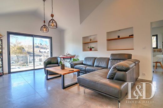 Apartment in Aix-les-Bains, Savoy