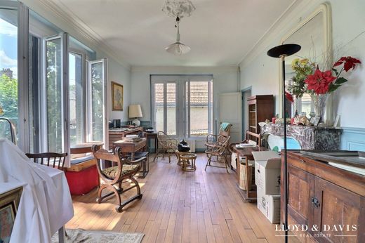 Luxus-Haus in Saint-Chéron, Essonne